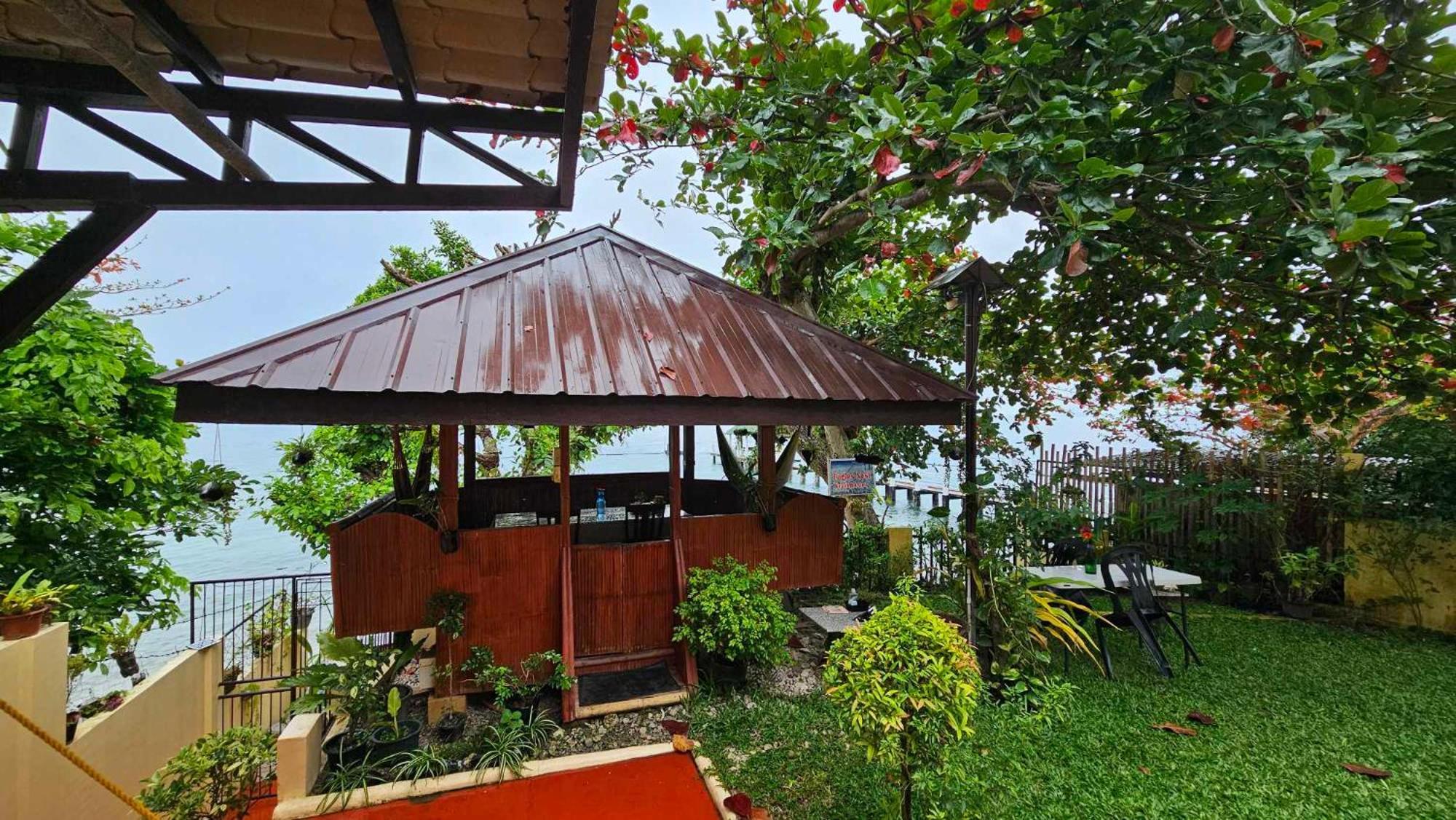 Eagles Nest Beach Resort Davao City 외부 사진