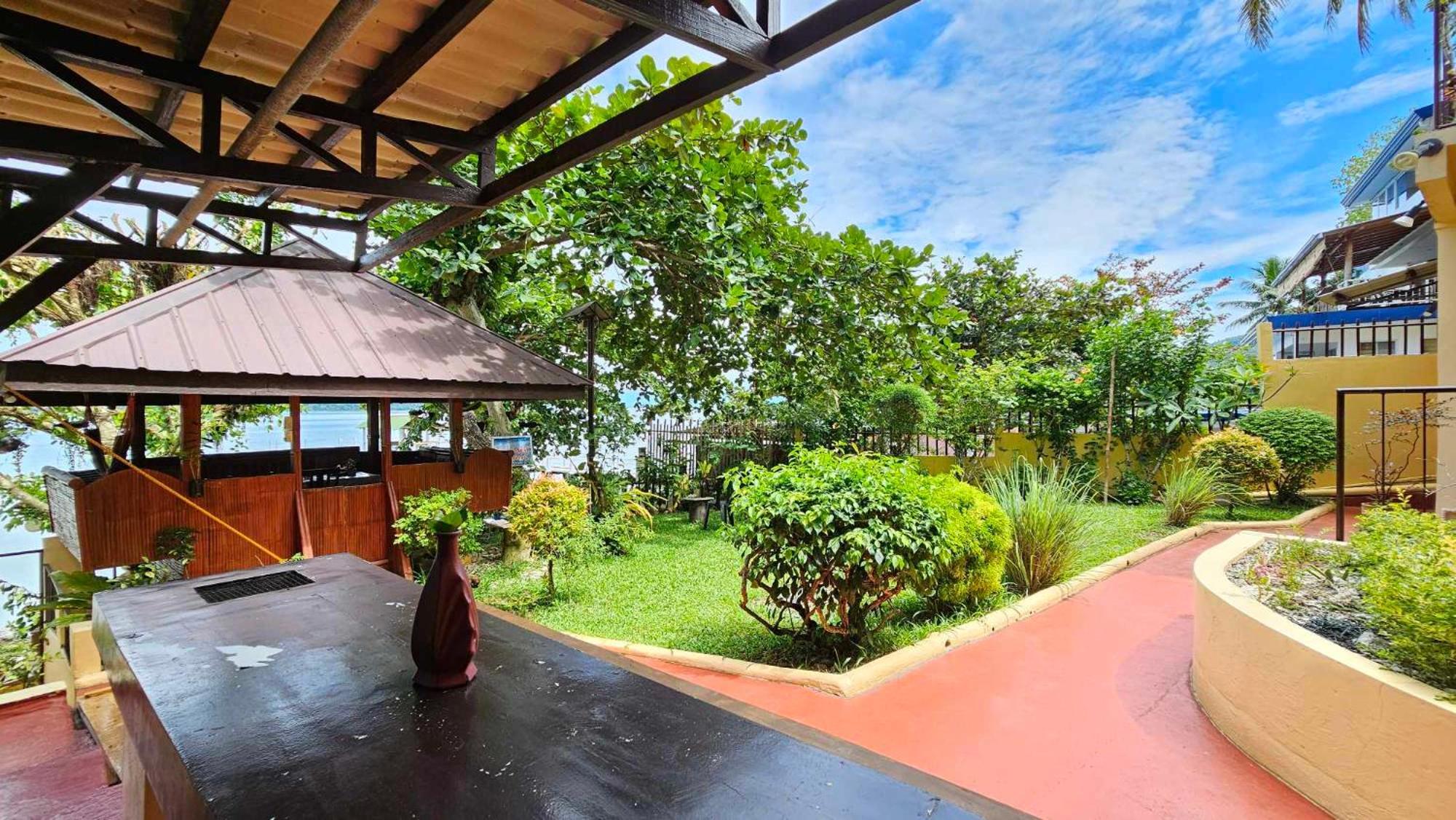 Eagles Nest Beach Resort Davao City 외부 사진