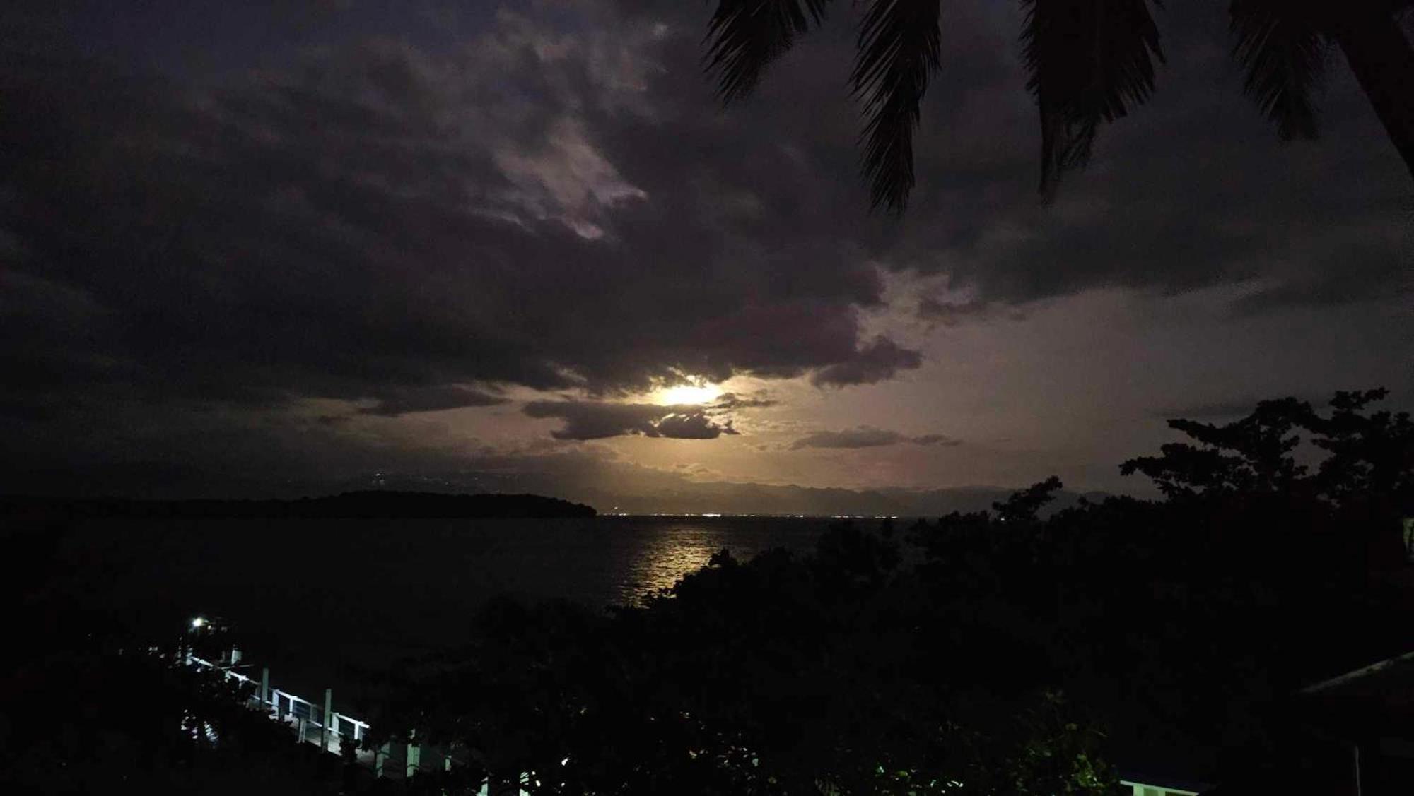 Eagles Nest Beach Resort Davao City 외부 사진